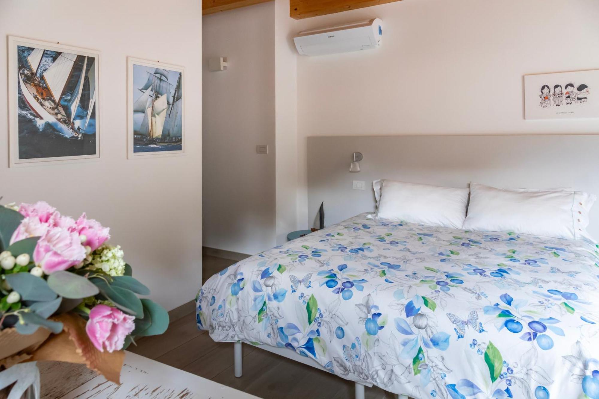 Ca De L'Angelon Aparthotel Brenzone sul Garda Luaran gambar