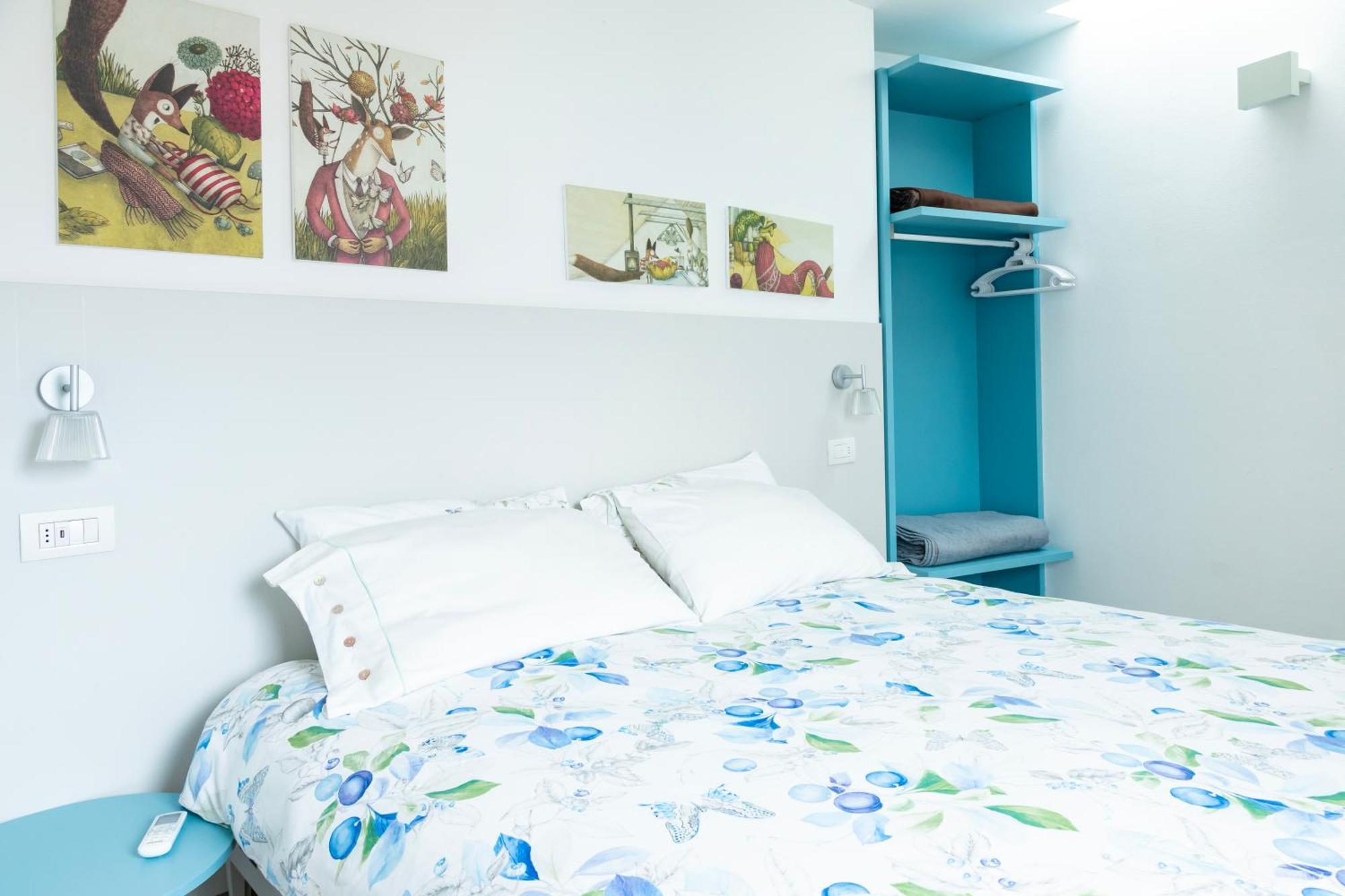 Ca De L'Angelon Aparthotel Brenzone sul Garda Bilik gambar