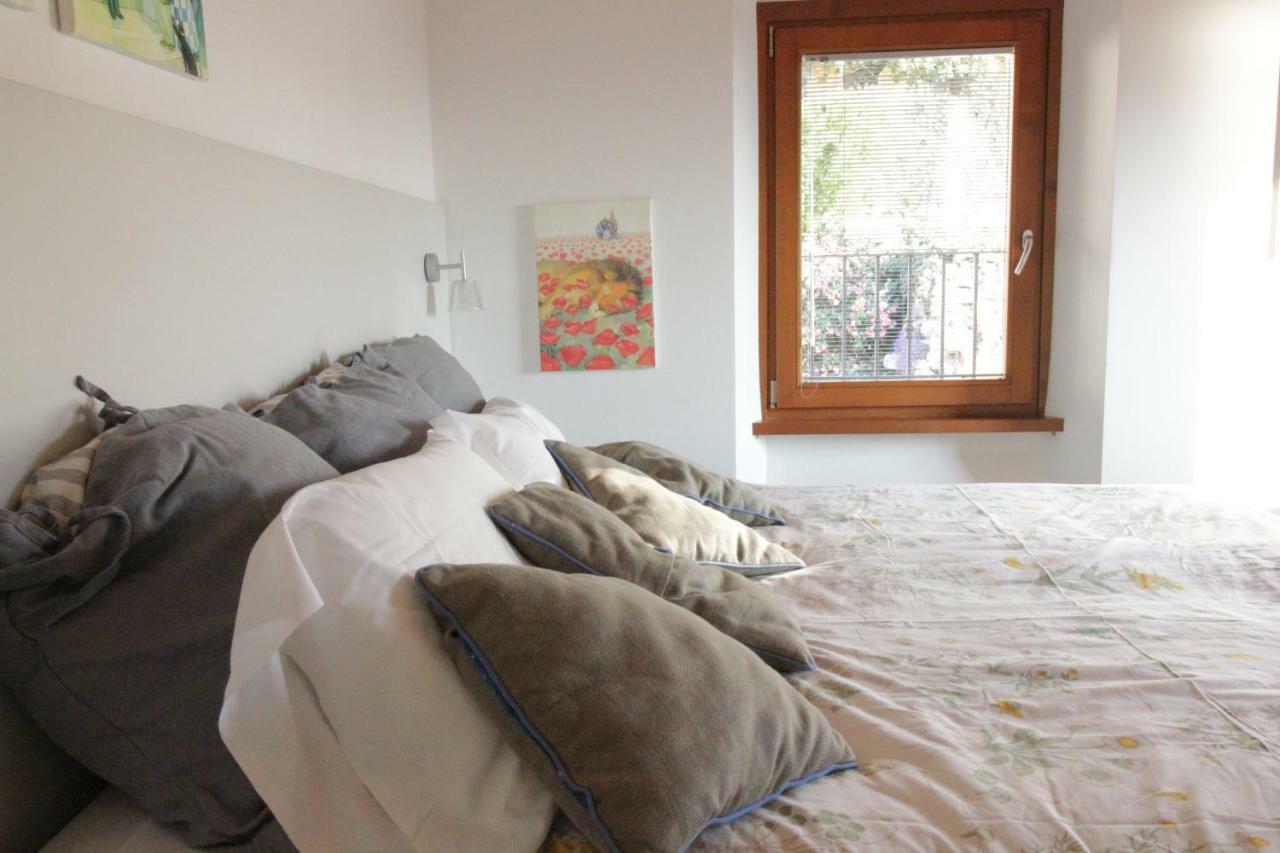 Ca De L'Angelon Aparthotel Brenzone sul Garda Luaran gambar
